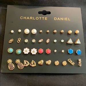 Charlotte Daniel 20 Earring Set